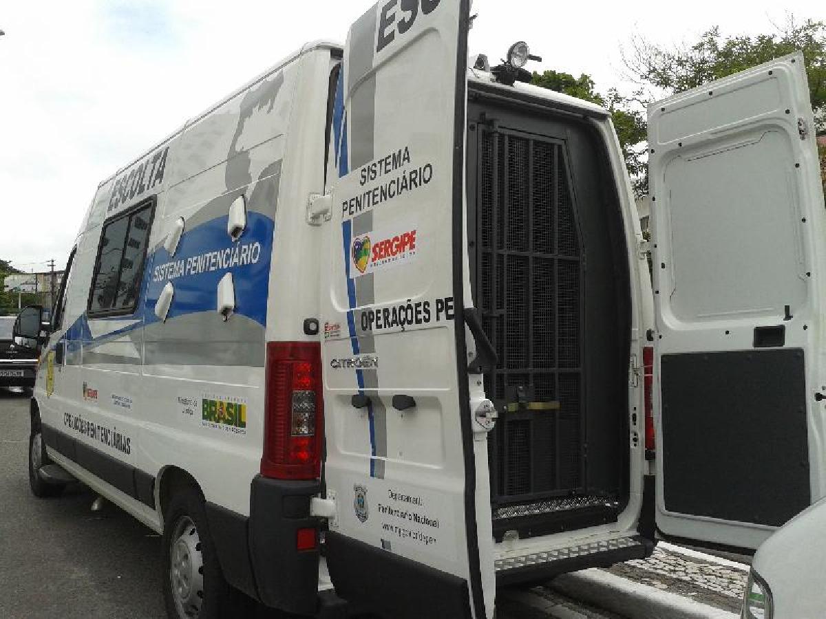 Desipe transfere 39 presos do Copemcan para o Compajaf