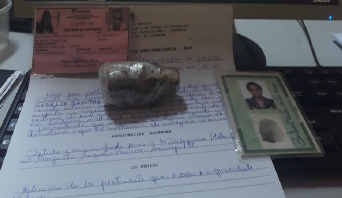 Mulher é presa por tentar entrar com entorpecente no Copemcan