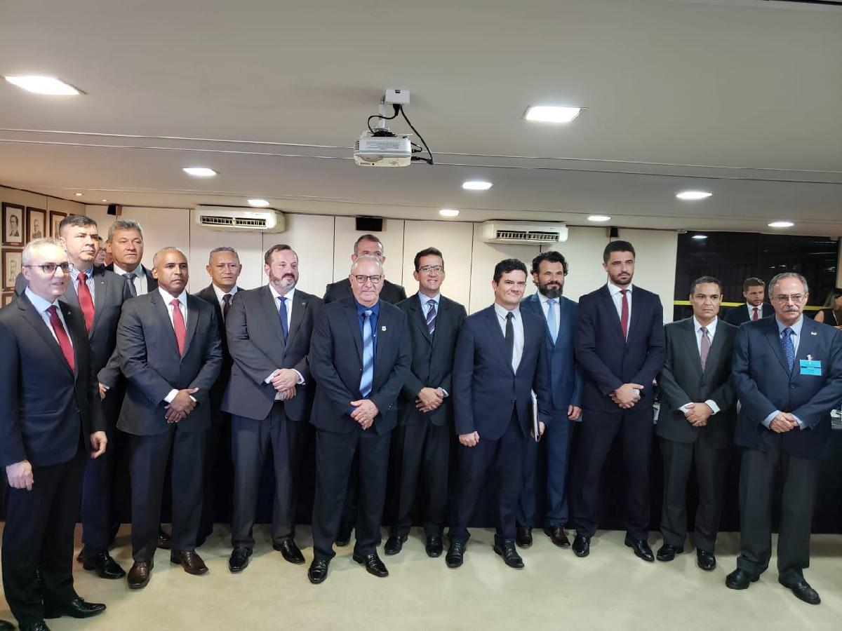 Secretário da Justiça e Cidadania de Sergipe participa de reunião com Sérgio Moro