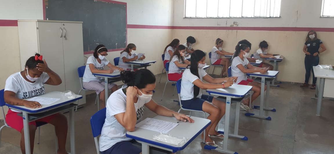 Ressocialização: Enem é aplicado para 103 internos do sistema prisional de Sergipe