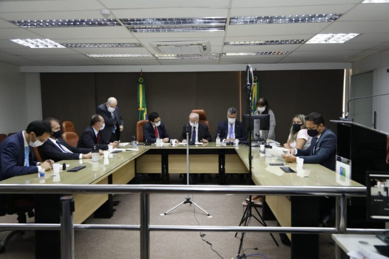 Deputados aprovam PEC da Polícia Penal em 1º turno