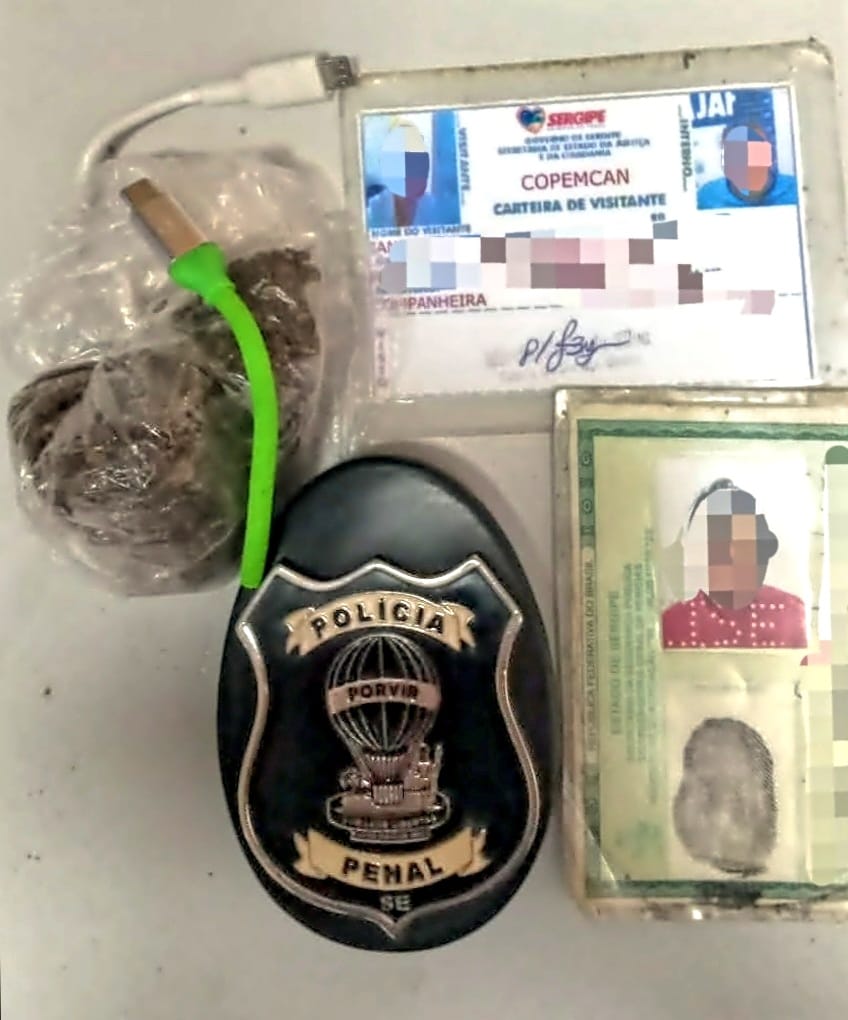 Polícia Penal prende mulher tentando entrar no Copemcan com droga e conectores de celular