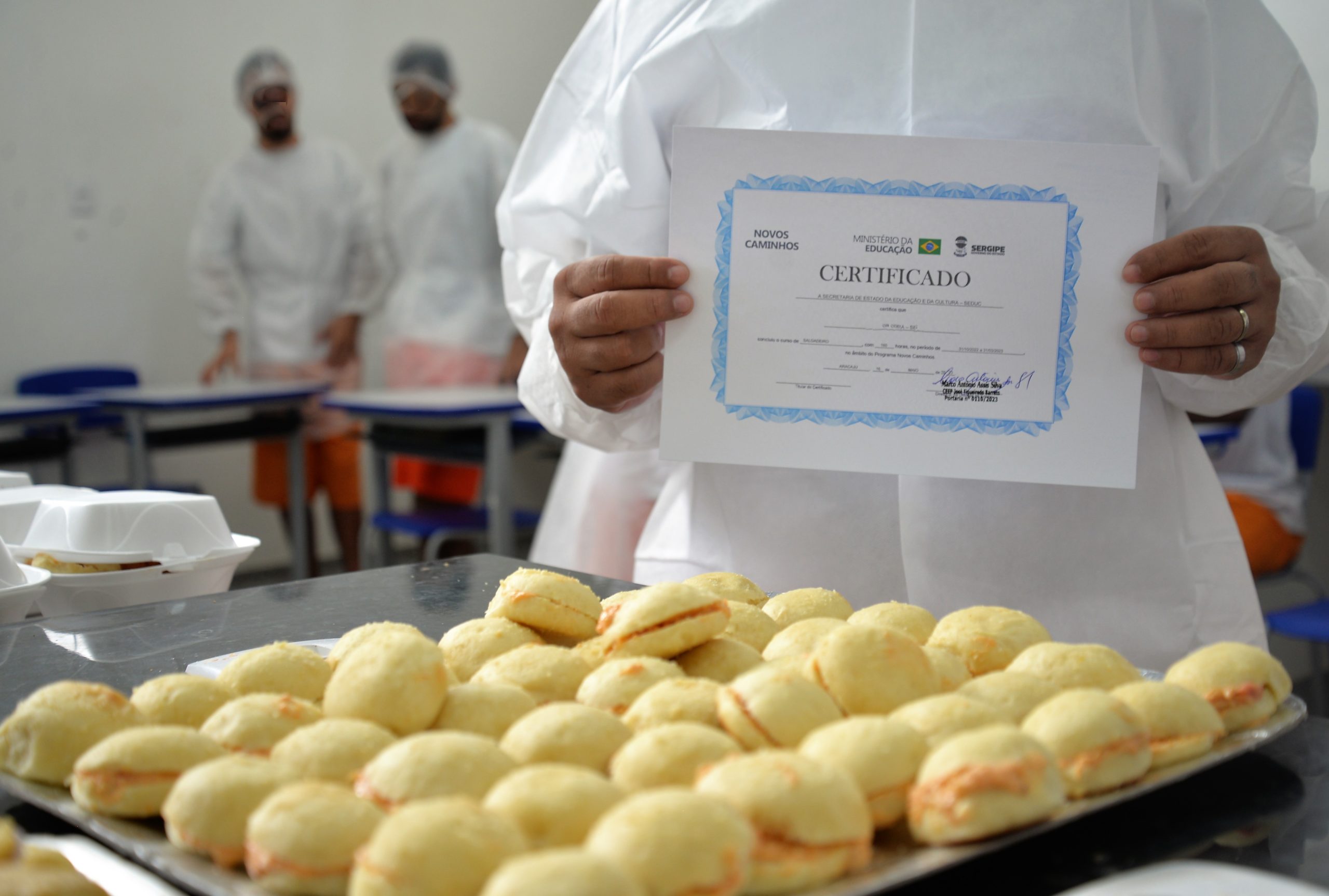 Internos do Copemcan concluem curso de salgadeiros