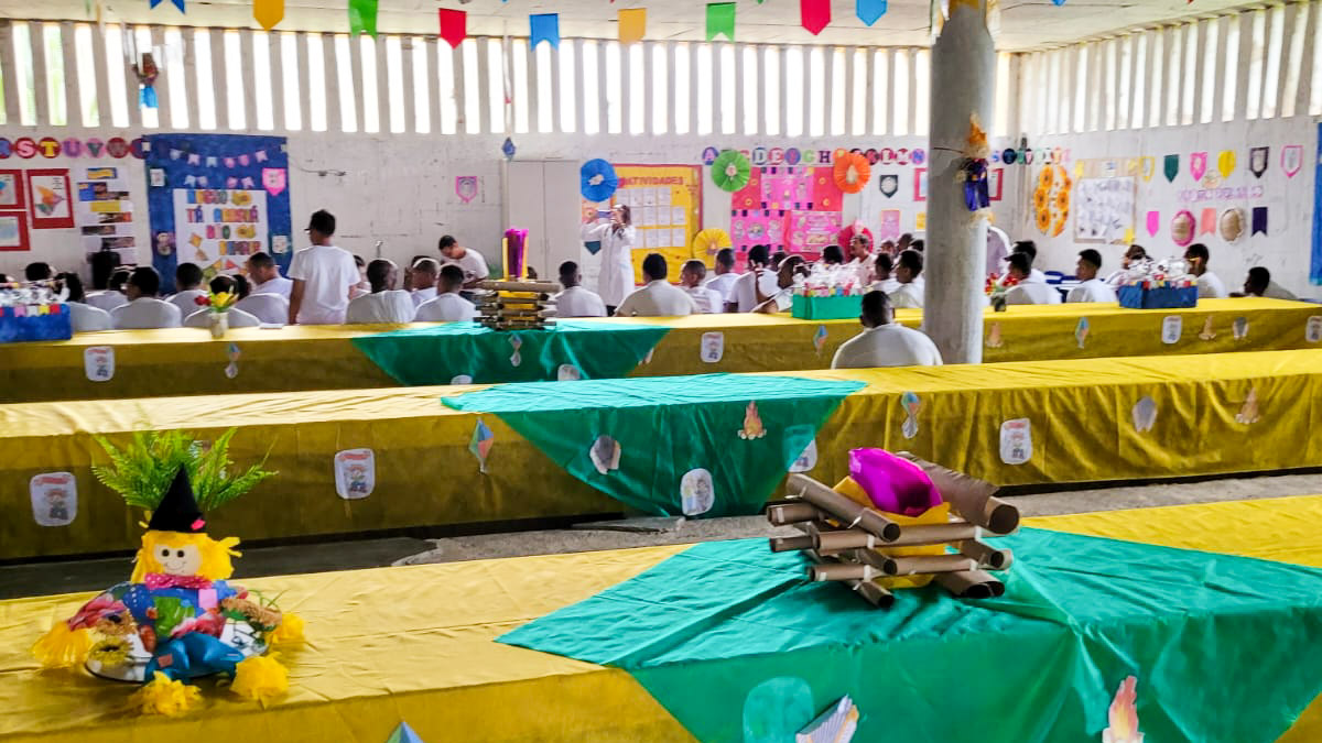 Arraiá marca o encerramento do primeiro semestre do EJA no Copemcan