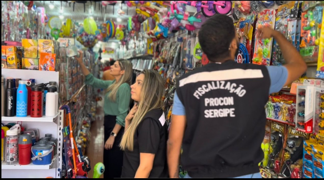 Procon Sergipe e ITPS realizam fiscalização em lojas de brinquedos