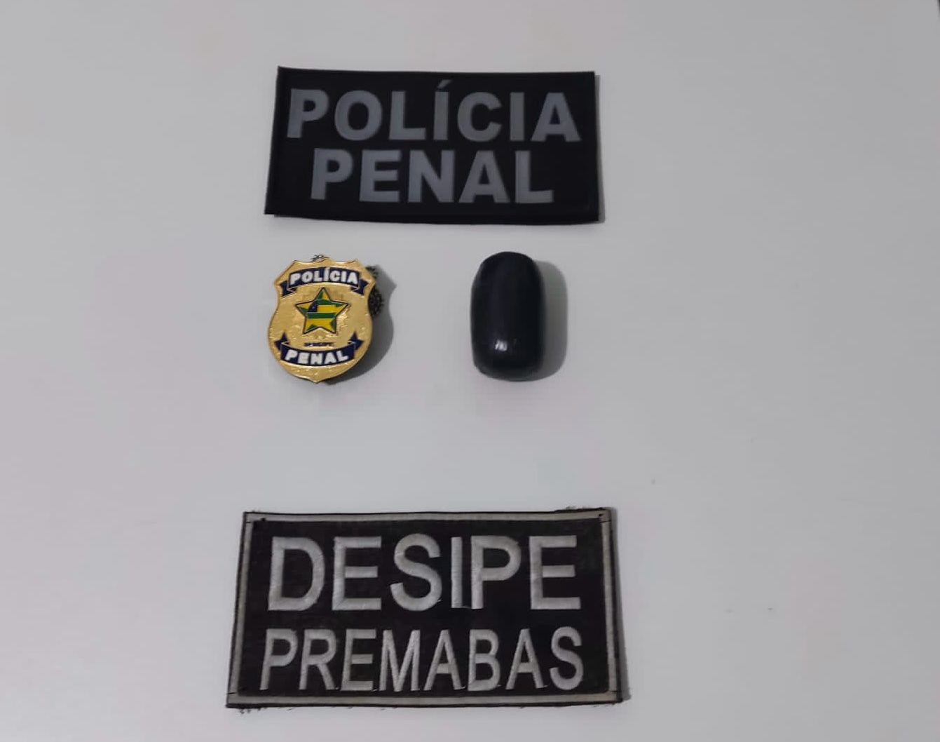 Mulher é presa tentando entrar com drogas em presídio localizado em Tobias Barreto