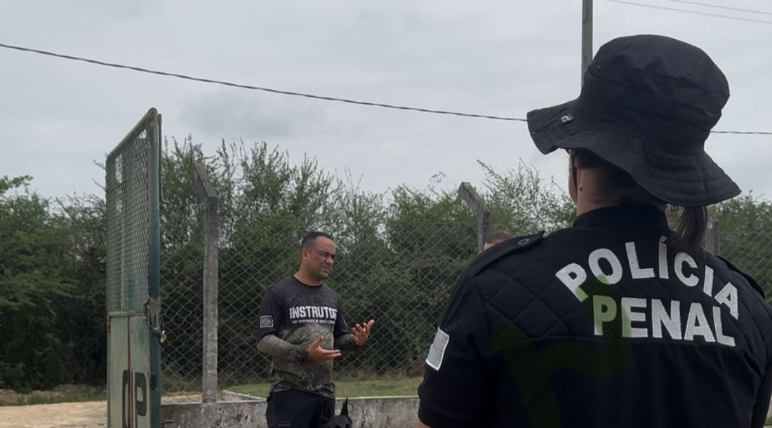 Policiais penais concluem treinamento para uso de cães em operações policiais