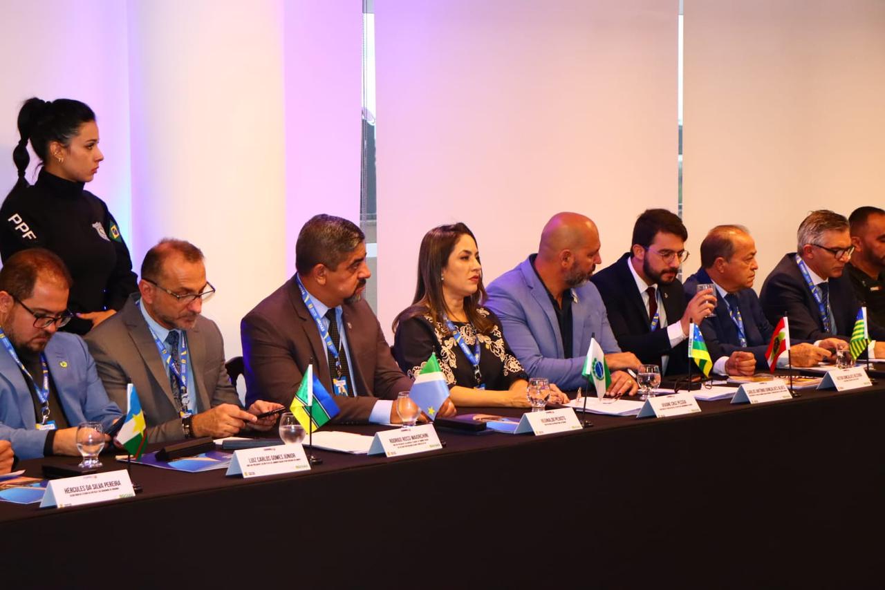 Sejuc/SE partipa de reunião ordinária do Consej em Goiânia (GO)