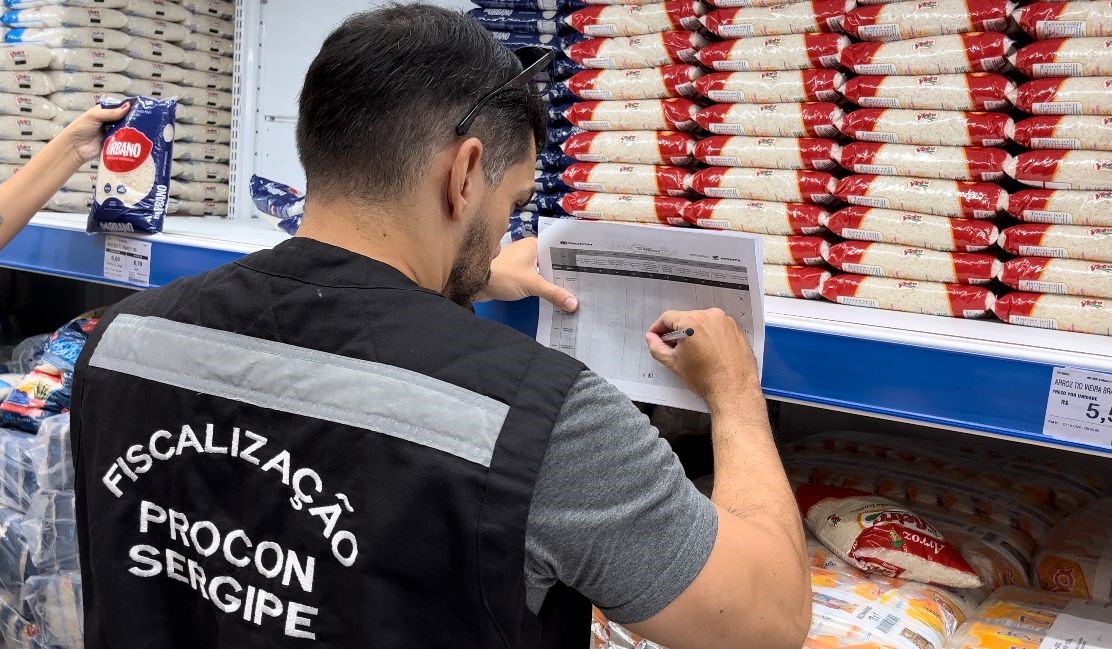 Procon Sergipe divulga tabela comparativa de preços de arroz em estabelecimentos comerciais de Aracaju