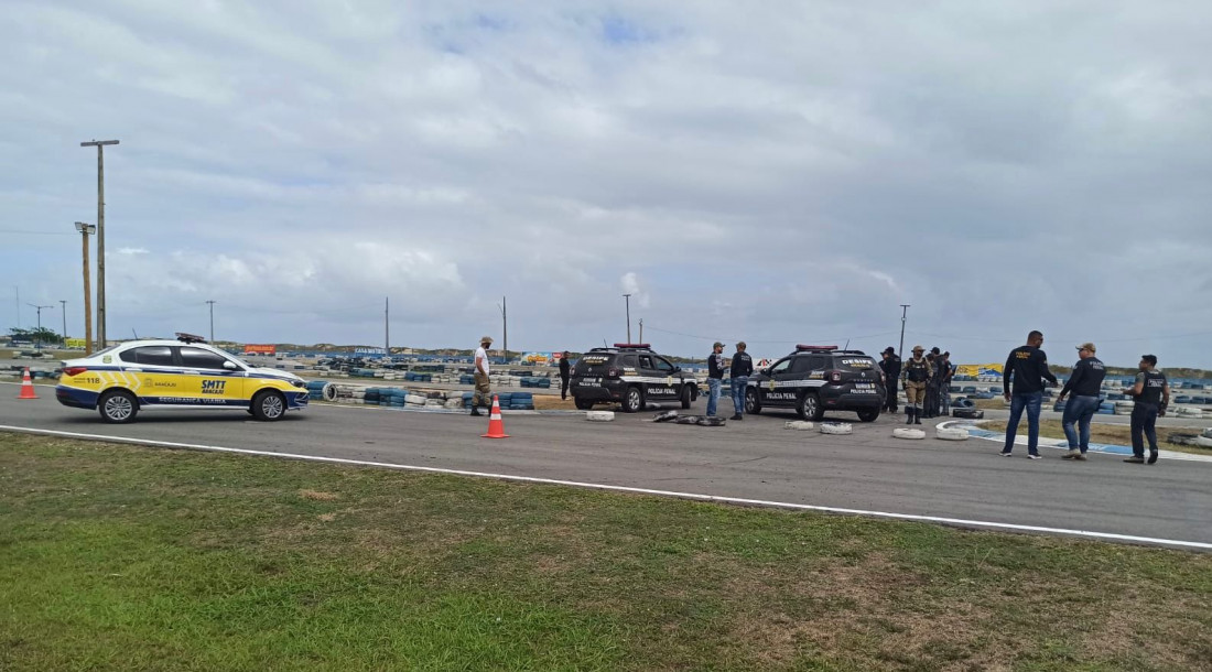 Secretaria de Justiça promove treinamento de direção tática para policiais penais